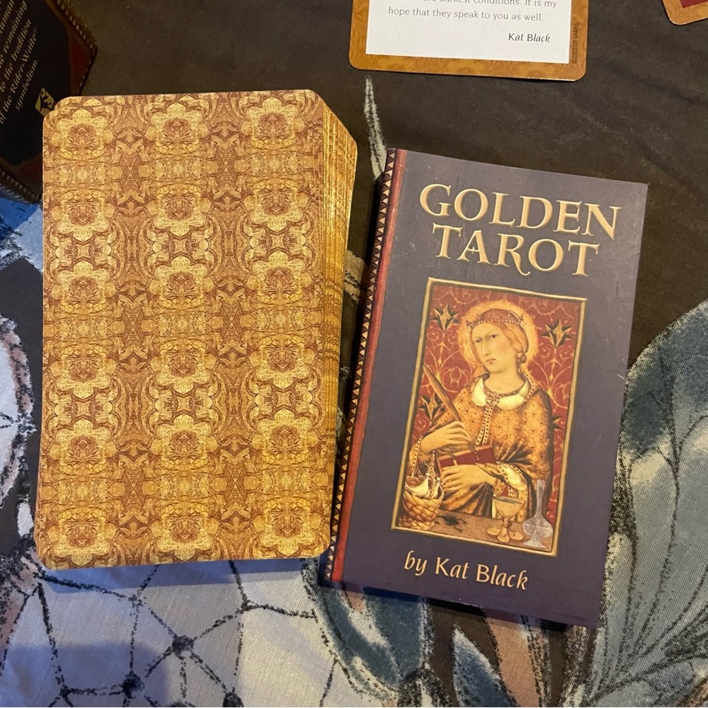 Golden Tarot | complete tarot deck | like new